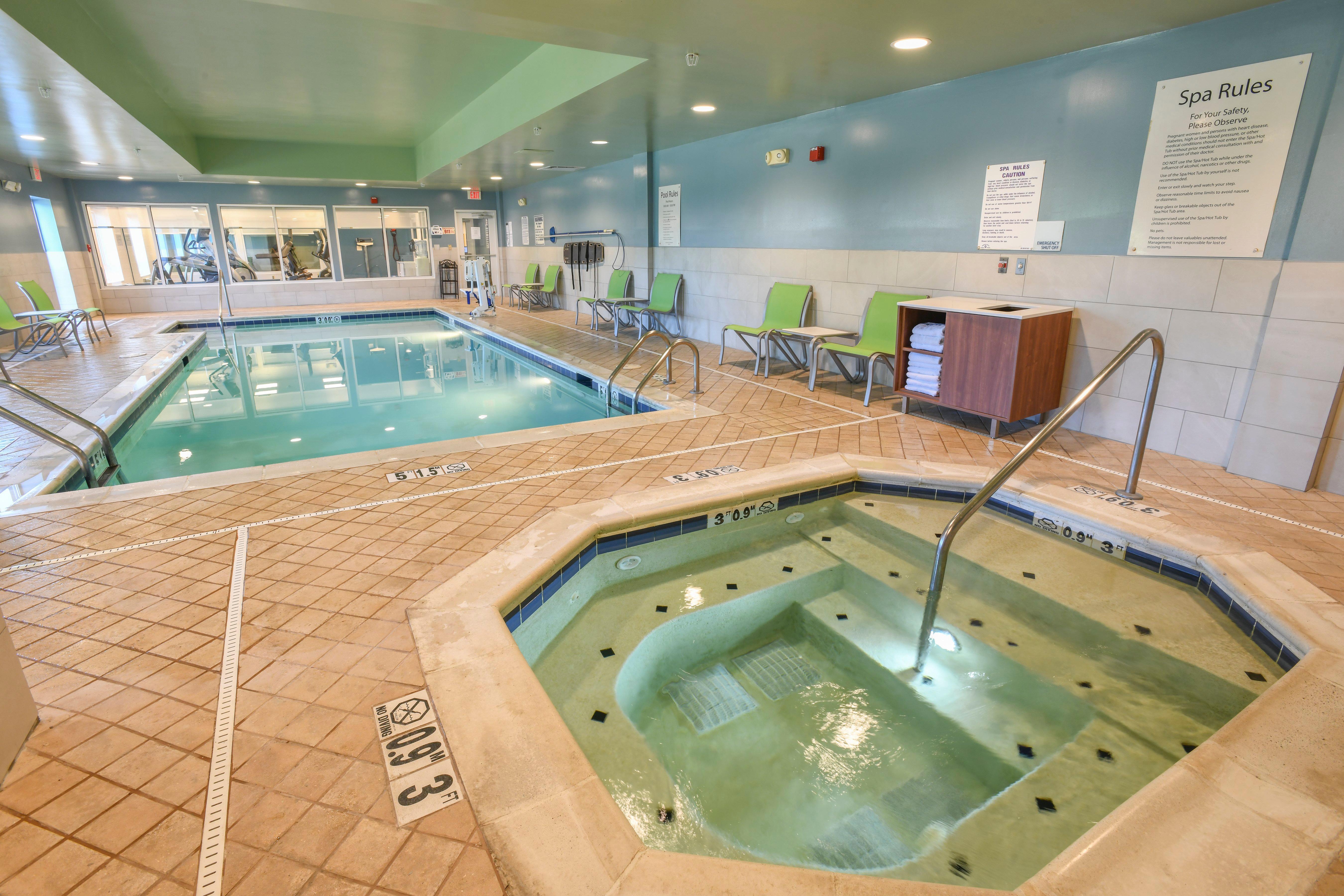 Holiday Inn Express Hotel & Suites Richwood - Cincinnati South By Ihg Екстериор снимка